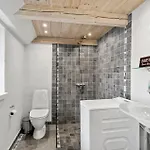 2 Bedroom Cozy In Haarby 度假居 *