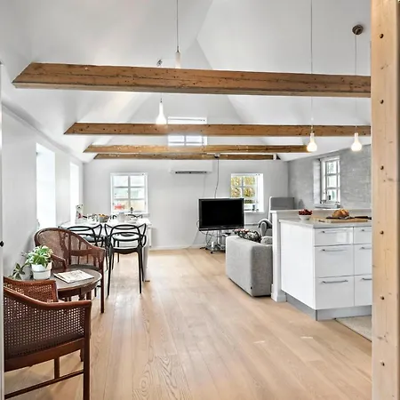 2 Bedroom Cozy In Haarby